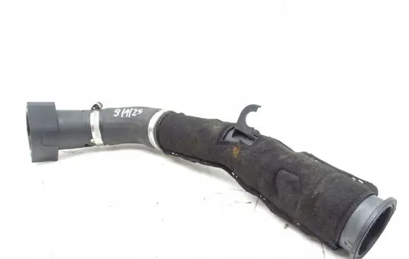 Volkswagen Golf VII Air intake hose/pipe 04L131111T