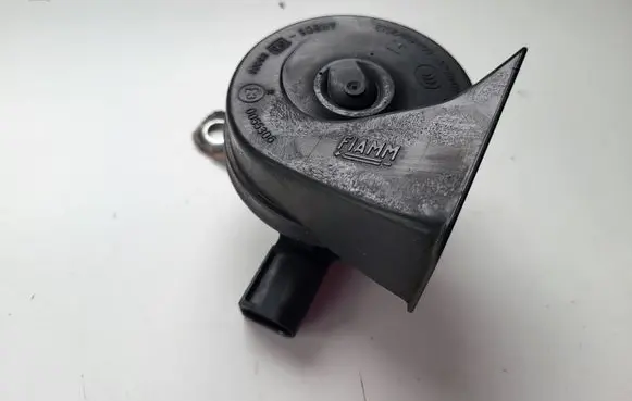 Skoda Superb B8 (3V) Horn signal