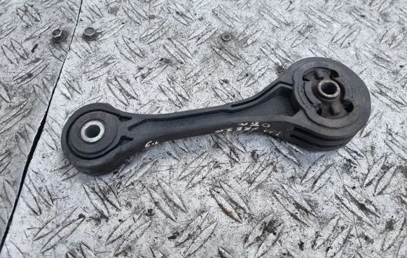 Subaru Impreza III Engine mount bracket 1F514001