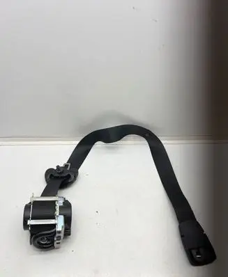 BMW 2 F46 Front seatbelt 635240200B 0589P10021 012L0000