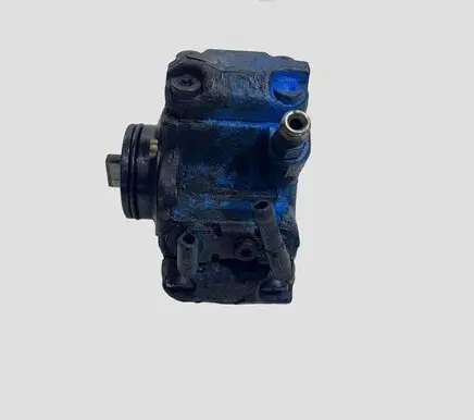 Opel Corsa C Fuel injection high pressure pump 55185549 0445010093 397945