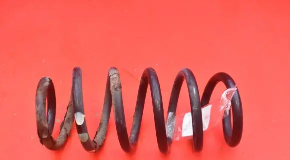 Toyota Avensis Verso Rear coil spring