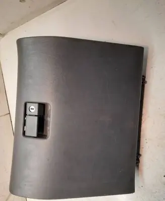 Toyota Previa (XR30, XR40) II Glove box 5555728070