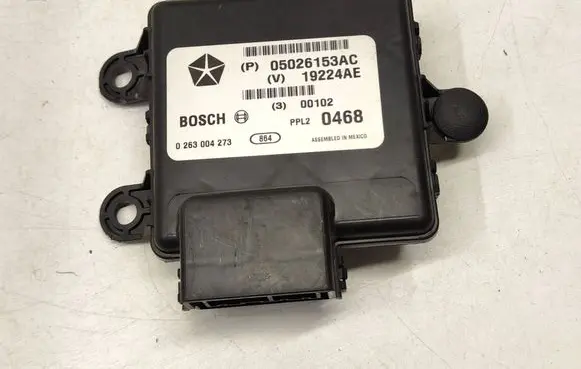 Chrysler Voyager Parking PDC control unit/module 19224AE 05026153AC