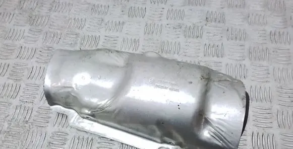 Volvo XC90 Heat shield in engine bay 31437205