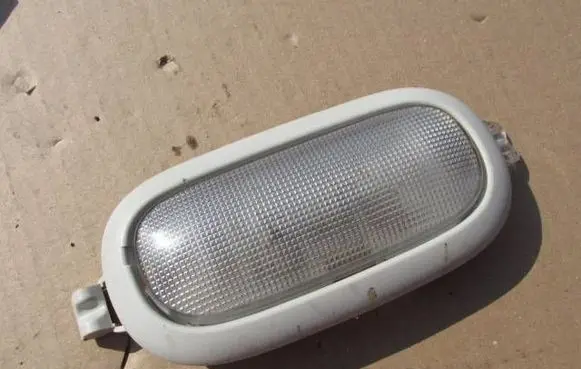 Dodge Nitro Rear seat light 1BC77TRMAA