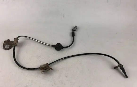 Subaru Outback ABS brake wheel speed sensor 27540AG10