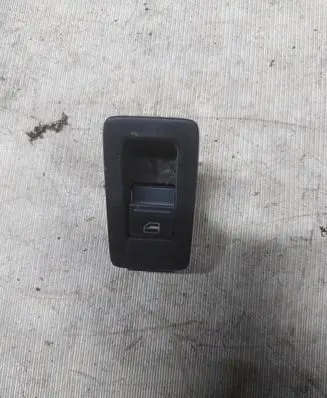 Volkswagen Touran I Electric window control switch 1F0959527