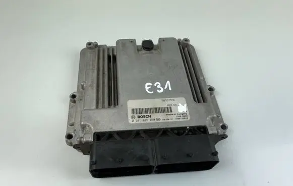 Alfa Romeo Giulia Engine control unit/module 50557556 1039T25819 0281035050