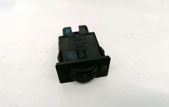Toyota Avensis T250 Headlight level height control switch