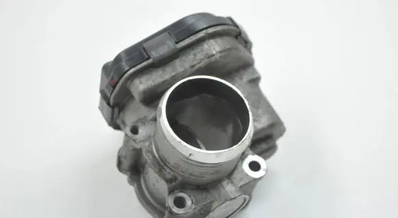 Ford Focus Throttle valve 9673534480
