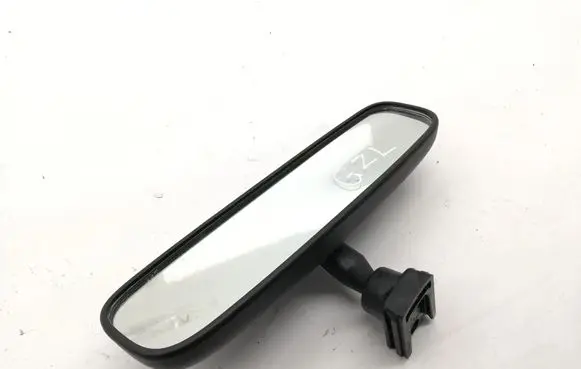 Mitsubishi Space Star Rear view mirror (interior) E4042197