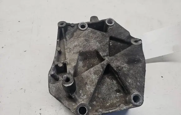 Opel Astra H A/C compressor mount bracket 55191339