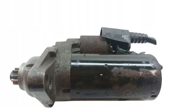 Volkswagen Golf V Starter motor