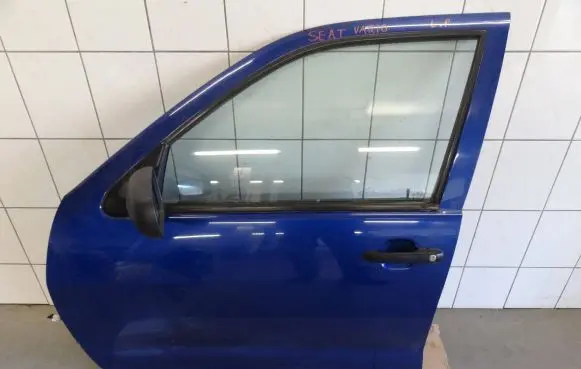 Seat Cordoba (6K) Front door