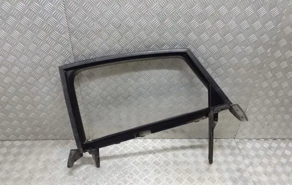 Audi A6 S6 C6 4F Rear door window/glass frame 