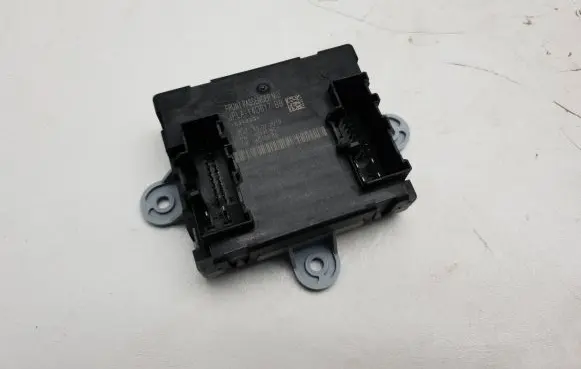 Land Rover Discovery Sport Door control unit/module JPLA14D617BB 14C237BC 10348594