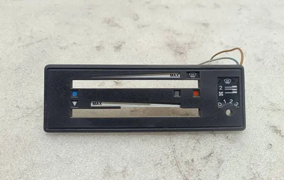 Volkswagen Transporter - Caravelle T3 Climate control/heater control trim 251919383L 23110301301