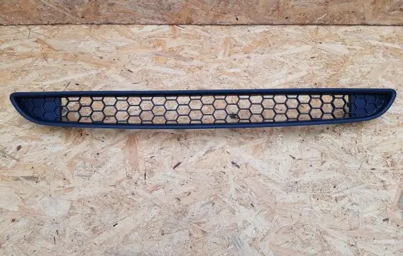 Fiat Grande Punto Front bumper upper radiator grill 735536142