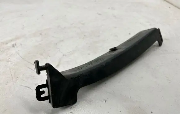 Jeep Grand Cherokee Front bumper mounting bracket 68296337AA