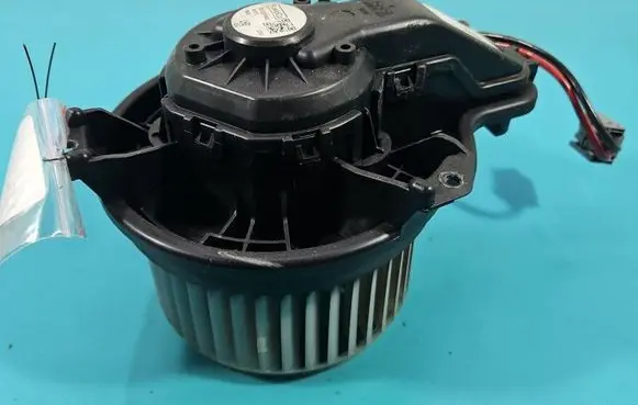 Ford Focus Heater fan/blower EB1D2B2PAA03 IMPRK1536930