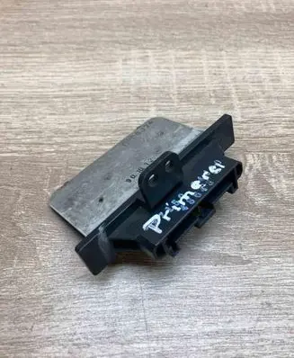 Nissan Primera Heater blower motor/fan resistor 0906J74