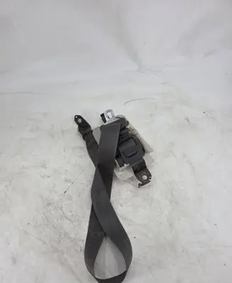Mitsubishi Pajero Front seatbelt C0RP0RAT10N 0223737