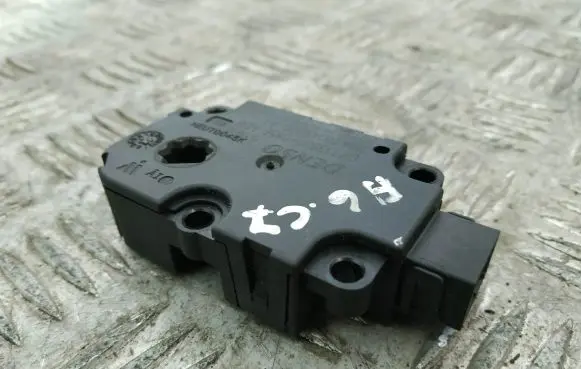Audi A6 S6 C7 4G Intake manifold valve actuator/motor CZ1139300856 ZBAT0045D09AT
