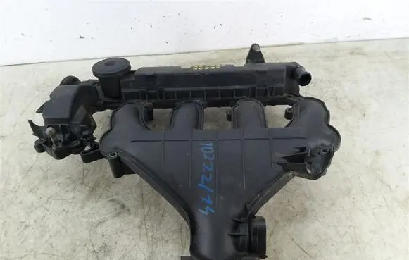 Peugeot 407 Intake manifold 9645977980