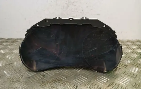 Nissan X-Trail T32 Speedometer (instrument cluster)