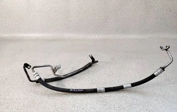 Mercedes-Benz SLK R172 Power steering hose/pipe/line A1724605424