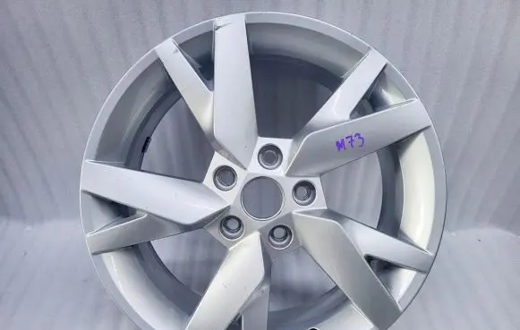 Skoda Octavia Mk3 (5E) R17 alloy rim 