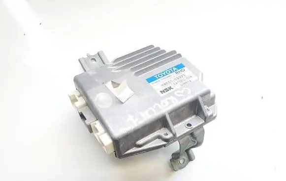 Toyota Corolla E120 E130 Power steering control unit/module 8965002020