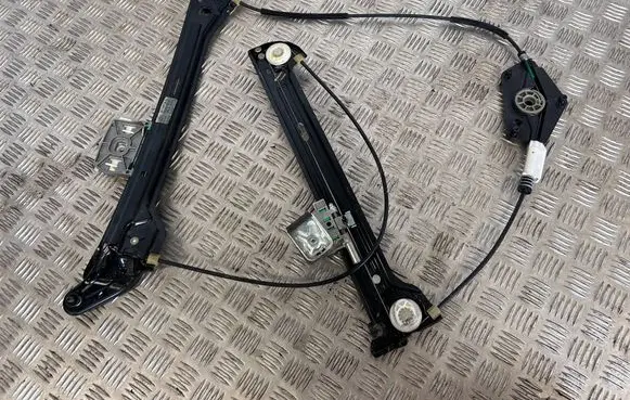 Audi S5 Facelift Front window lifting mechanism without motor 8F0837461D
