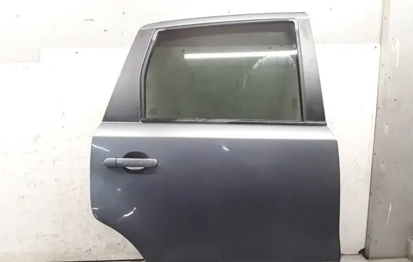 Nissan Note (E11) Rear door 
