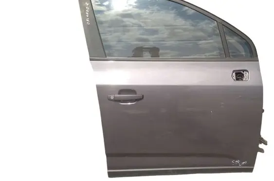 Chevrolet Orlando Front door 95242605