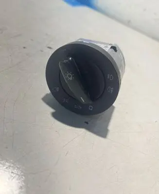 Skoda Yeti (5L) Light switch 5l0941431e