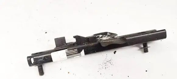 Ford Mondeo MK IV Seat belt adjustment rail 