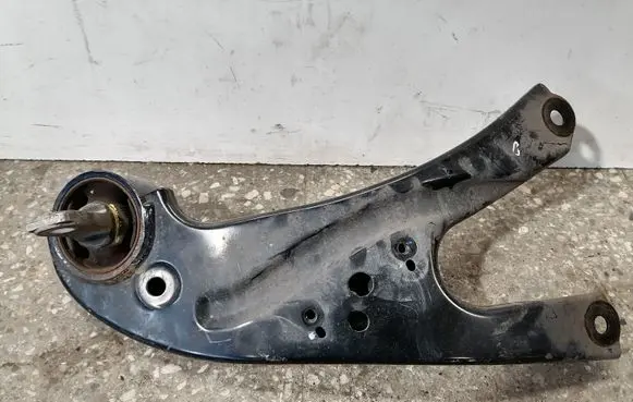 Lexus RX 450H Rear upper control arm/wishbone