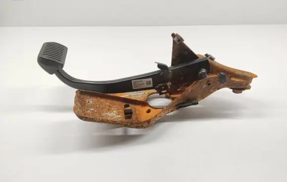 Volvo XC40 Brake pedal 32265012