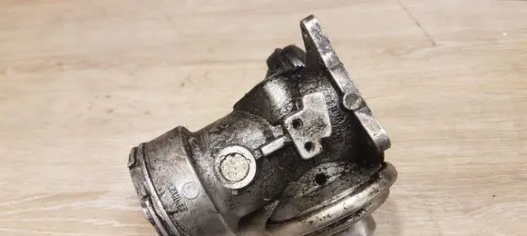 Ford Galaxy EGR valve 038129637A 038131501J
