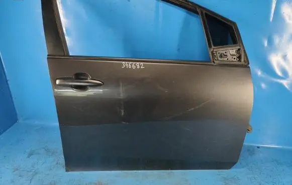 Toyota Prius xw60 Front door 6700147152