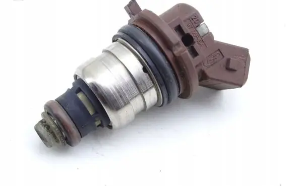 Ford Fiesta Fuel injector 97MF-BA