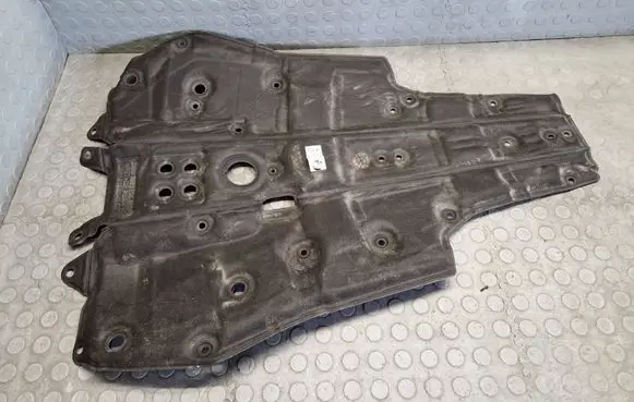 BMW i4 Sound insulation of firewall 7952606