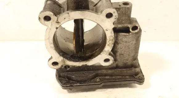 Subaru Legacy Throttle body valve 16112AA260