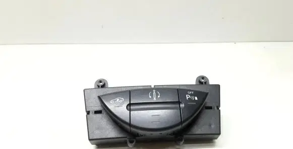 Mercedes-Benz E W211 Parking (PDC) sensor switch 2118213158