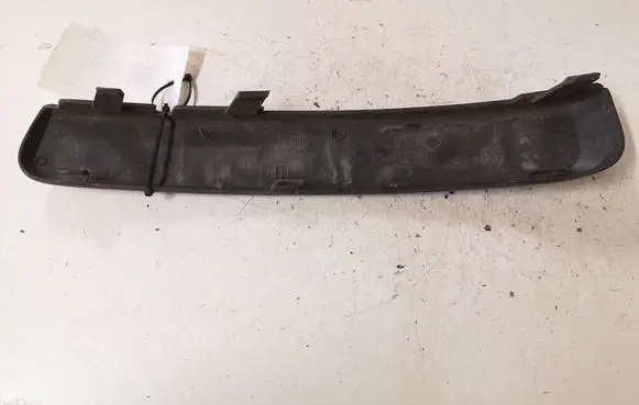 Ford Focus C-MAX Front bumper splitter molding 3M51R17E909 D2A3B