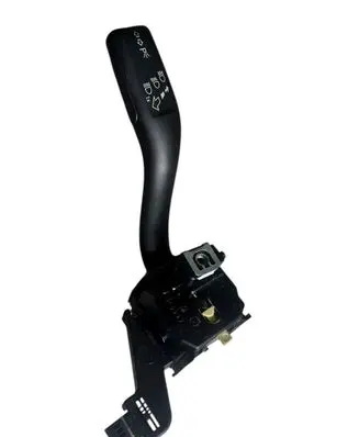 Volkswagen Polo IV 9N3 Indicator stalk 8P0953513C 10003999 00399983395335