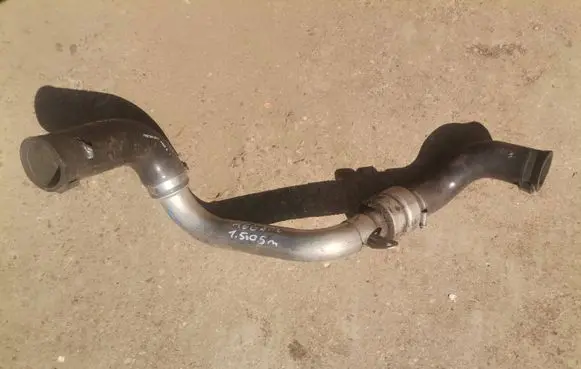 Renault Megane II Intercooler hose/pipe 8200185556B