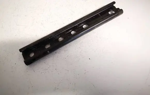 Mini One - Cooper R50 - 53 Seat belt adjustment rail 